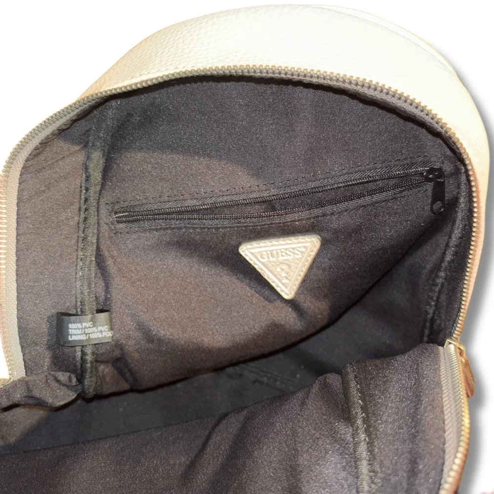 Y2K GUESS? Women's Pink Mini Backpack - Picture 3 of 6